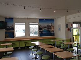 ibis budget Marseille la Valentine