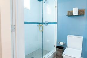 Oceanside Hotel and Suites