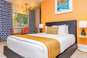 Oceanside Hotel and Suites