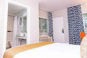 Oceanside Hotel and Suites