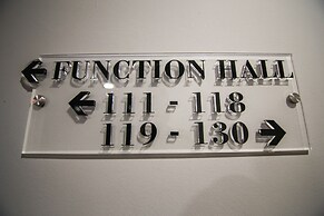 Indra Hotel - Boutique Suites