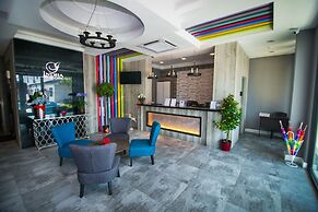 Indra Hotel - Boutique Suites