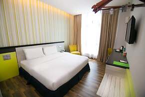 Indra Hotel - Boutique Suites