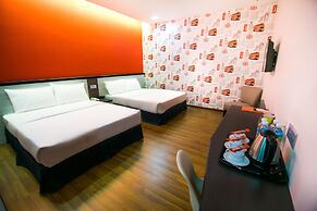 Indra Hotel - Boutique Suites