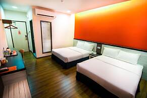 Indra Hotel - Boutique Suites