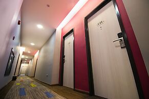 Indra Hotel - Boutique Suites