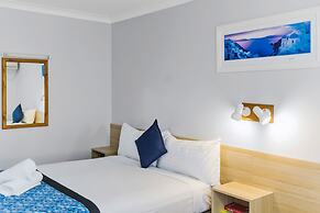 Castlereagh Motor Inn