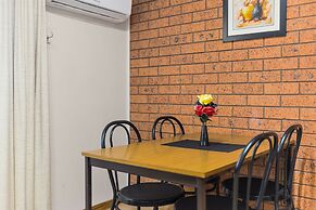 Castlereagh Motor Inn