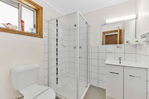 Castlereagh Motor Inn