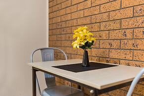 Castlereagh Motor Inn