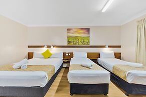 Castlereagh Motor Inn