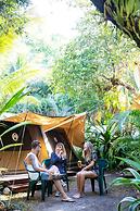 Dougies Backpackers
