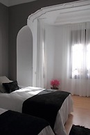 7 Moons Bed & Breakfast