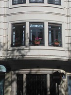 7 Moons Bed & Breakfast