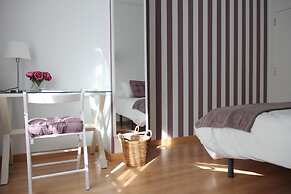 7 Moons Bed & Breakfast