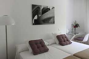 7 Moons Bed & Breakfast