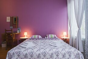 Italian Rooms on Griboedova 35