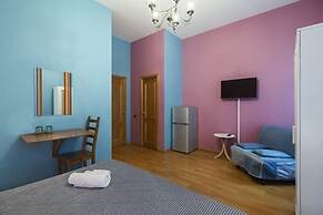 Italian Rooms on Griboedova 35