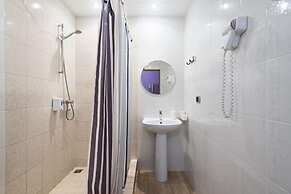 Italian Rooms on Griboedova 35