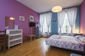 Italian Rooms on Griboedova 35