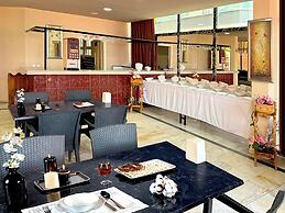 Gold Twins Boutique Hotel