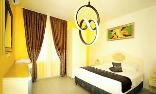 Gold Twins Boutique Hotel