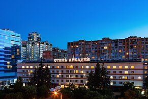 Arcadia Apartments
