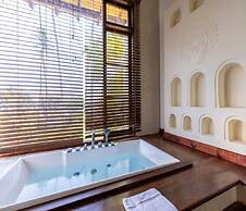 HillPark Amare Resort