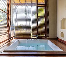 HillPark Amare Resort