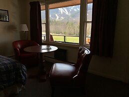 Ledge Rock at Whiteface