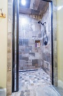 Inn the Woods Suites