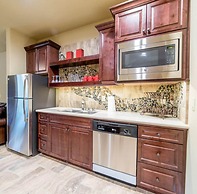 Inn the Woods Suites