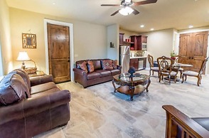 Inn the Woods Suites