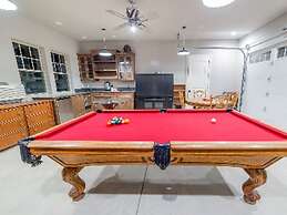 Inn the Woods Suites