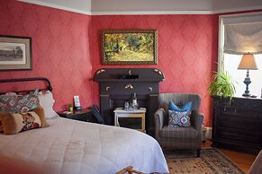 McCall House Boutique Inn