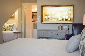 McCall House Boutique Inn