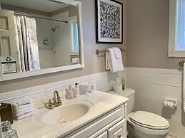 McCall House Boutique Inn