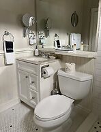 McCall House Boutique Inn