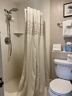 McCall House Boutique Inn