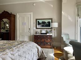 McCall House Boutique Inn