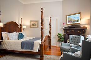 McCall House Boutique Inn