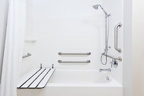 Holiday Inn Express & Suites Cartersville by IHG