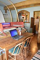 Covered Wagon B&B Guesthouse