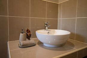 Baluleni Safari Lodge