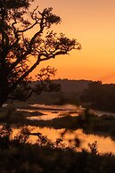 Baluleni Safari Lodge