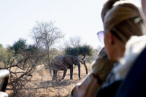 Baluleni Safari Lodge
