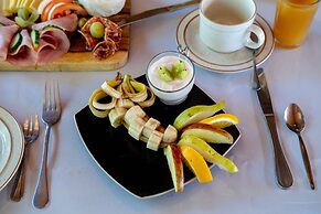 Baluleni Safari Lodge