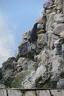 Lamanai Landings Hotel and Marina