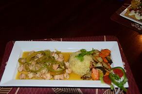 Lamanai Landings Hotel and Marina