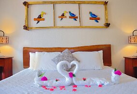 Lamanai Landings Hotel and Marina